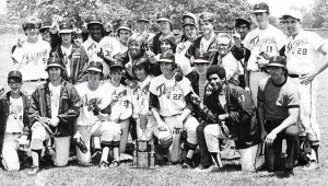 1972 state champs celebrate