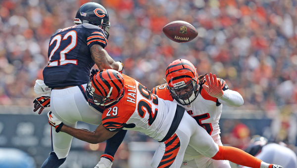 Cincinnati Bengals cornerback Leon Hall (29) breaks up a pass intended for Chicago Bears running back Matt Forte (22) in the first quarter at Soldier Field in Chicago on Sunday. (MCT Direct Photos)