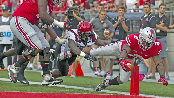 Ohio State Buckeyes running back Jordan Hall (2) drags his foot on the out of bounds line just before crossing the plane during the second quarter against San Diego State at Ohio Stadium last Saturday. Hall will be a key to the Buckeyes’ running game this week against California. (MCT Direct)