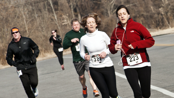 More than 200 people participate in the 2014 Board of Developmental Disabilities 5k Run/Walk at The Point industrial park in South Point.