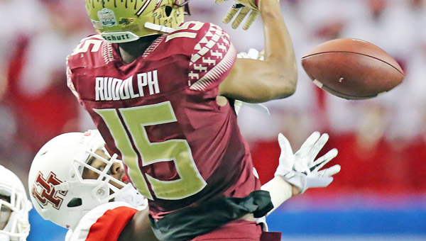 Houston cornerback William Jackson III breaks up a pass to Florida State wide receiver Travis Rudolph during the Chick-fil-A Peach Bowl. Jackson was drafted in the first round by the Cincinnati Bengals. (Curtis Compton/Atlanta Journal-Constitution/TNS)