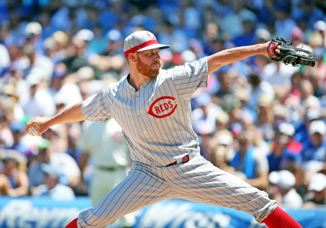 Cincinnati Reds pitcher Anthony DeSclafani works against the Chicago Cubs in the first inning on Wednesday at Wrigley Field in Chicago. The Reds won, 5-3. (Brian Cassella/Chicago Tribune/TNS)
