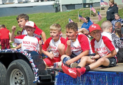 Roaring back Return of full Memorial Day parade brings crowds to