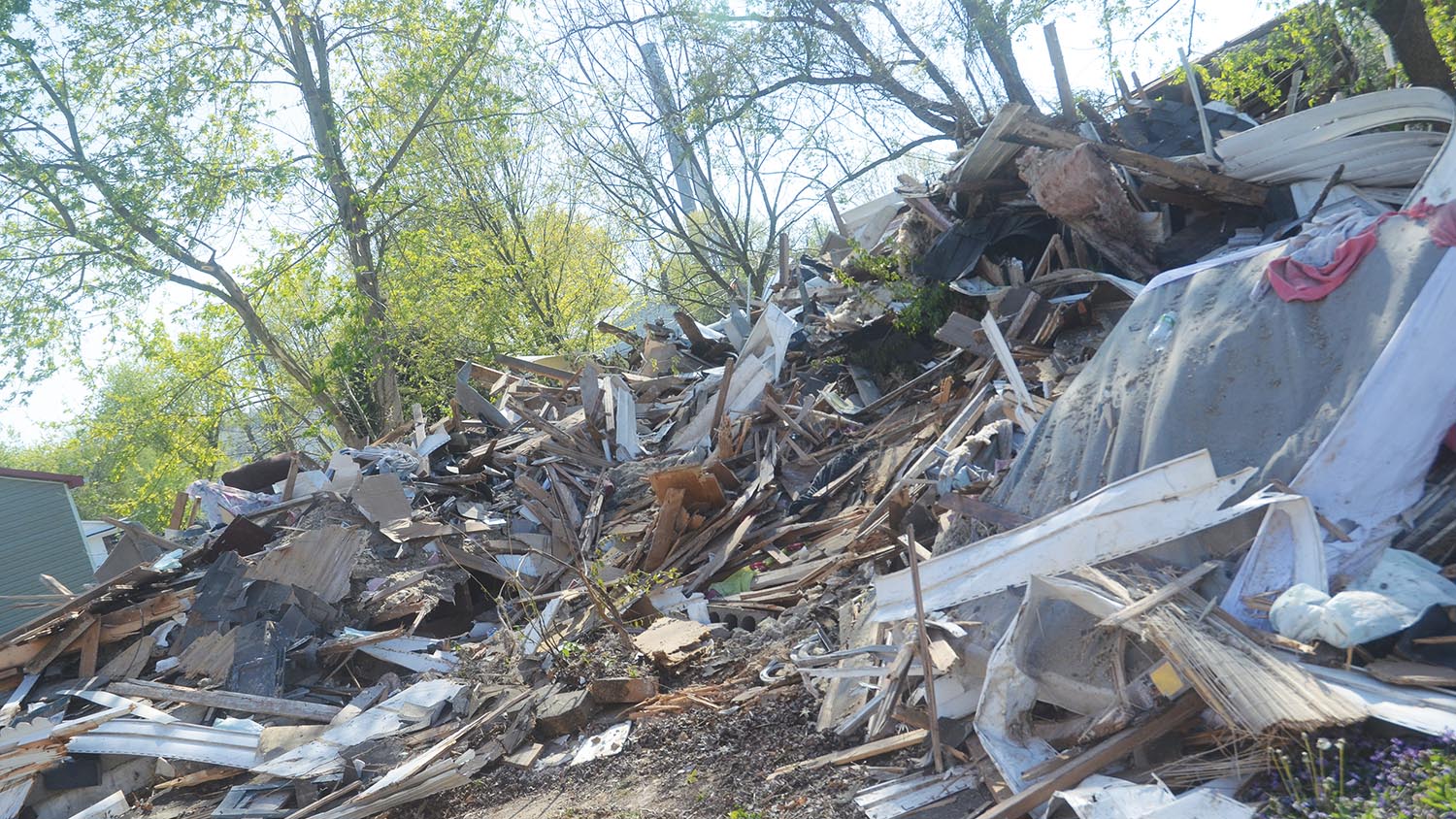 Land bank razes Proctorville house The Tribune The Tribune