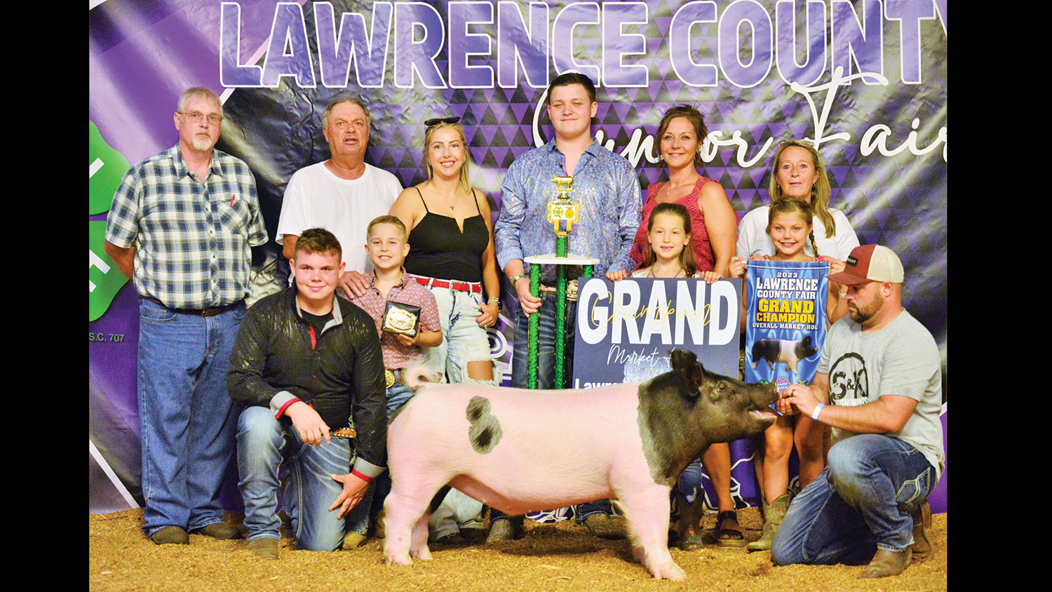 Market hog show winners The Tribune The Tribune