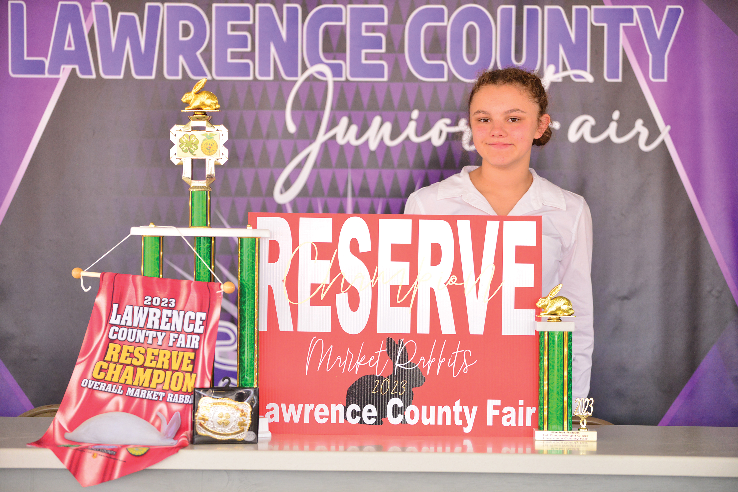 4-H ers show market rabbits at fair | The Tribune